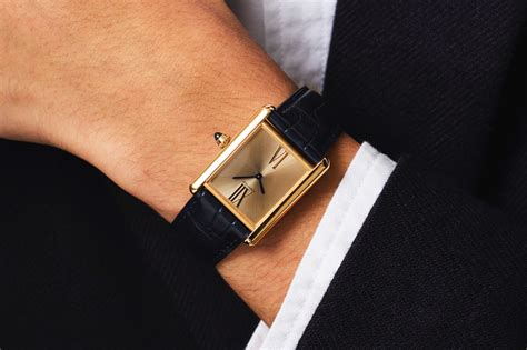 cartier watch switzerland|Altro.